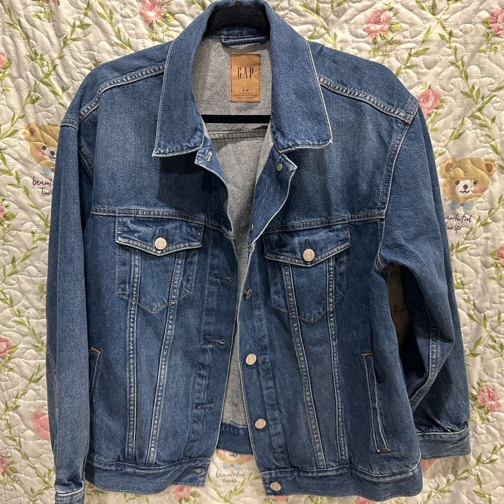 Gap Oversized denim jean jacket